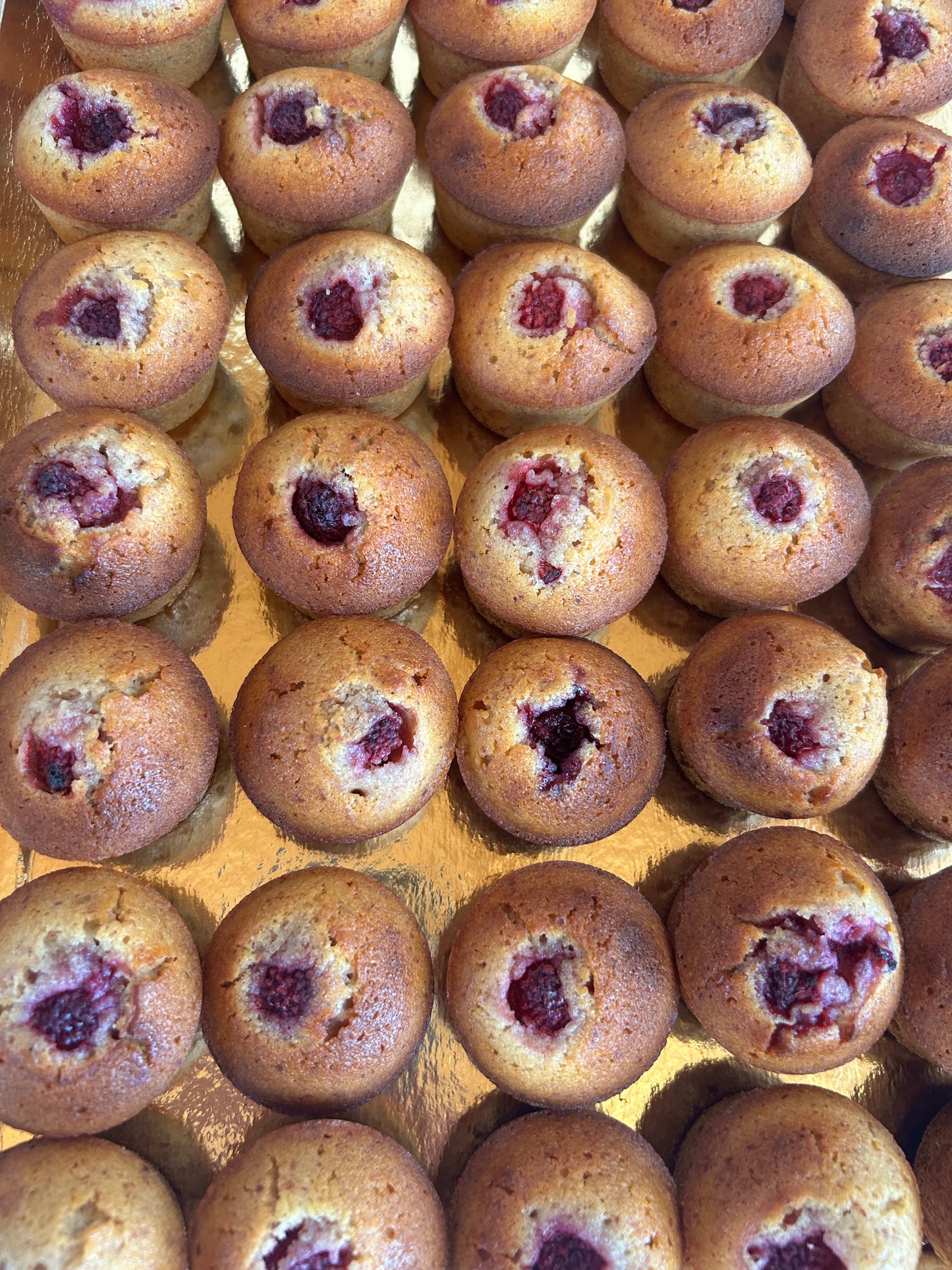 Mini financiers à la framboise